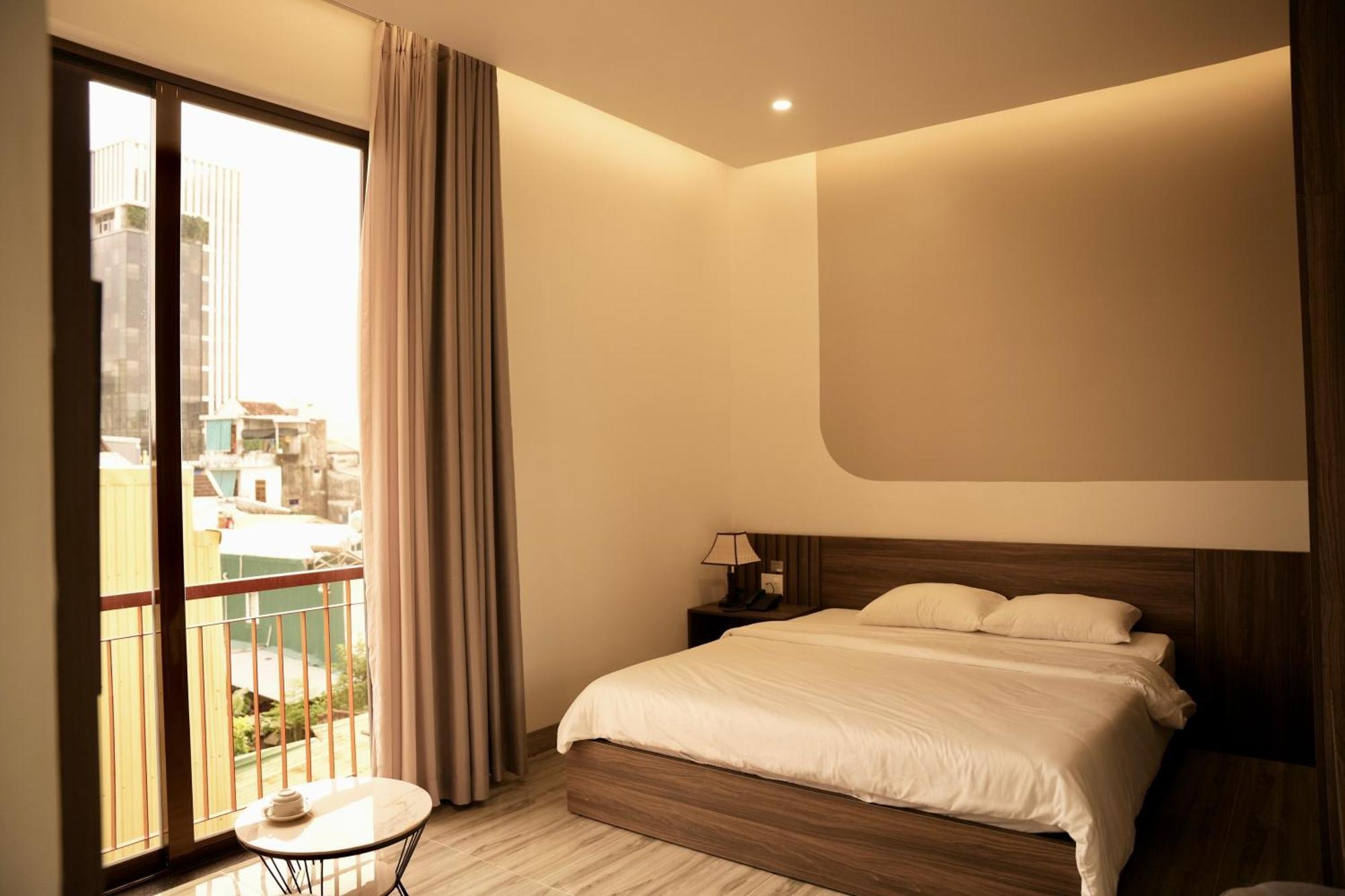 Tuyet Suong Hotel Quảng Ngãi Exteriör bild