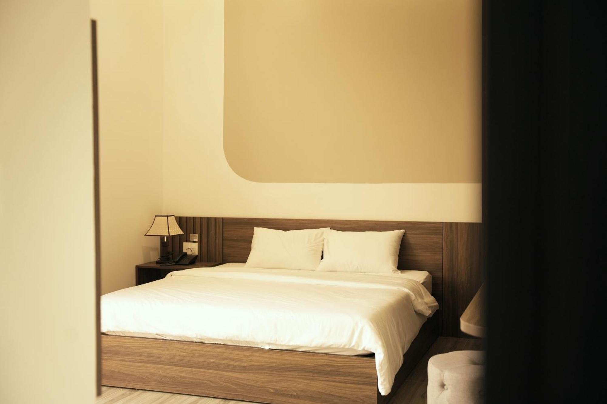 Tuyet Suong Hotel Quảng Ngãi Exteriör bild